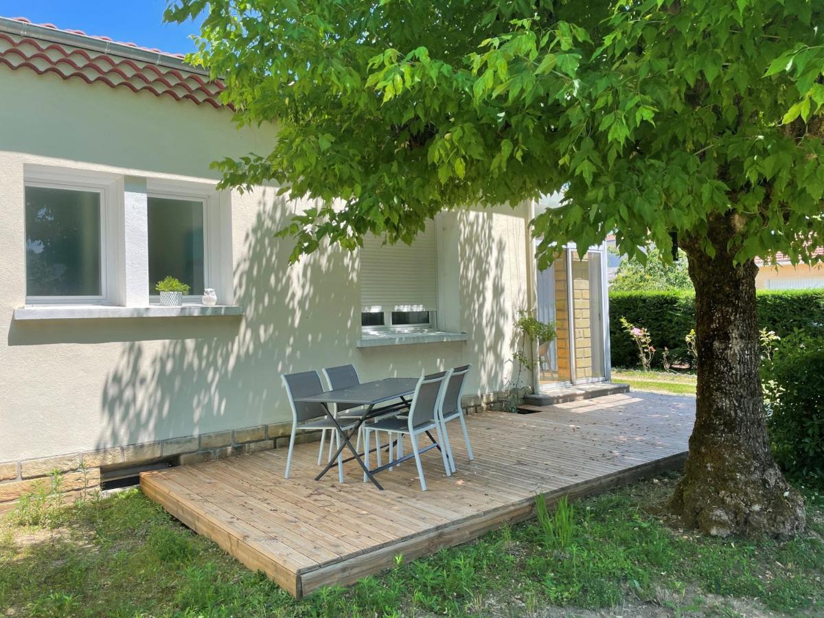 Villa Aux Lagerstroemias Bergerac Esterno foto